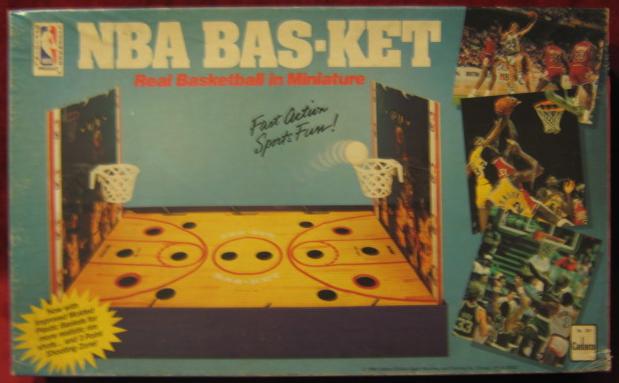 Cadaco Bas-Ket Basketball Game box 1988