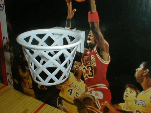 Cadaco Bas-Ket Basketball Game Jordan Close-up 1988