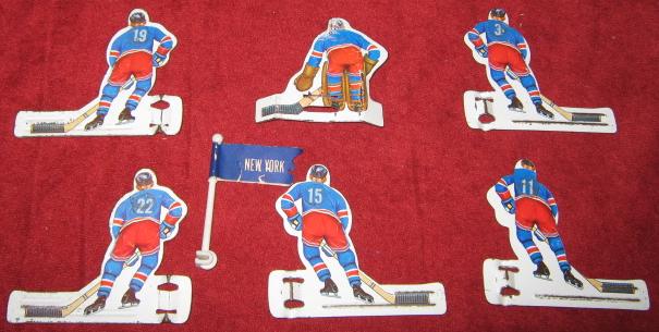 eagle tin with plastic stick table hockey team NEW YORK RANGERS